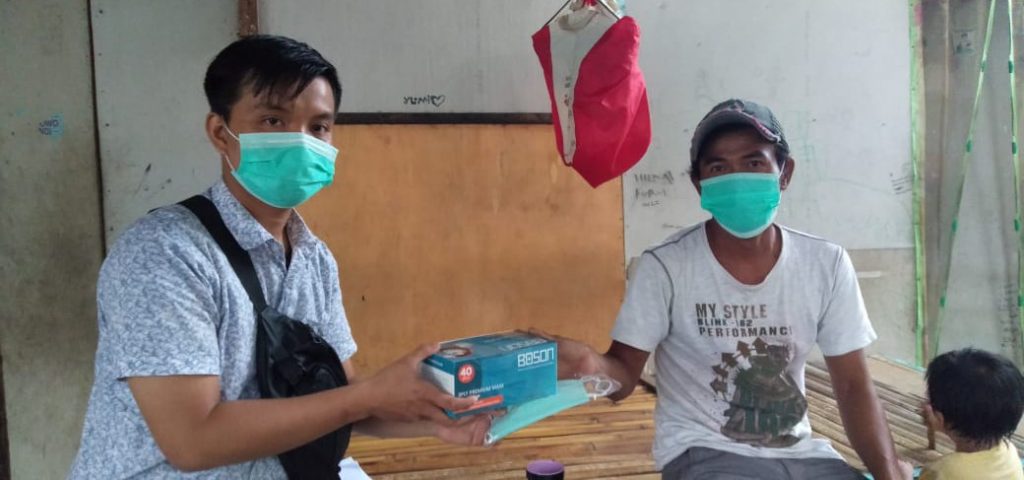 Img-20201219-Wa0016~2 Peduli Covid 19, Tim Survei Membagi Masker Kepada Warga Di Tanjung Priok