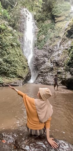 &Quot;Firdaus&Quot; Di Desa Langda &Quot;Firdaus&Quot; Di Desa Langda