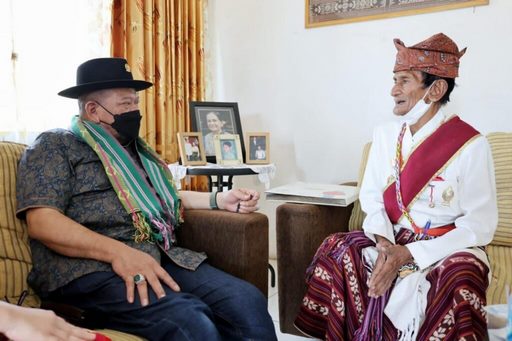 Dikunjungi Ketua Dpd Ri, Raja Di Kupang Titip Pesan Untuk Presiden Jokowi Dikunjungi Ketua Dpd Ri, Raja Di Kupang Titip Pesan Untuk Presiden Jokowi