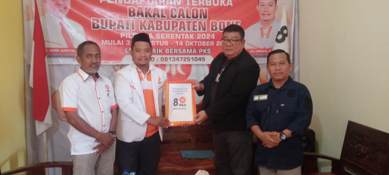 Daftar Sebagai Bakal Calon Bupati Bone Melalui Partai Pks, Samahuddin Siap Bertarung Di Pilkada 2024 Daftar Sebagai Bakal Calon Bupati Bone Melalui Partai Pks, Samahuddin Siap Bertarung Di Pilkada 2024