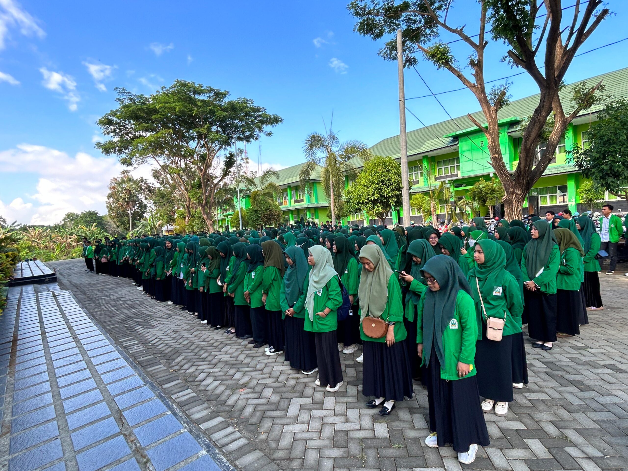 Lepas 479 Mahasiswa Ppl, Rektor Dorong Mahasiswa Berkarya Dan Berinovasi Lepas 479 Mahasiswa Ppl, Rektor Dorong Mahasiswa Berkarya Dan Berinovasi