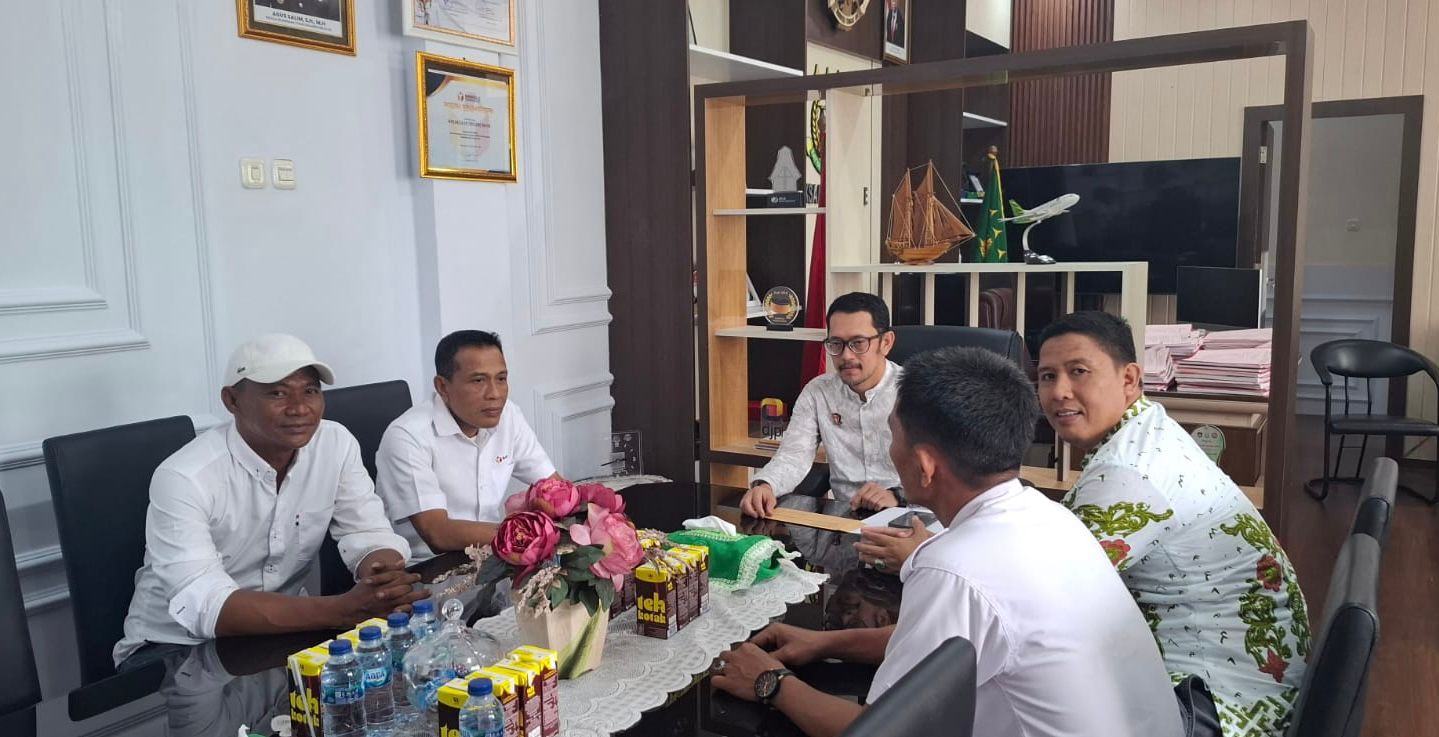 Penguatan Kelembagaan Sentra Gakkumdu, Bawaslu Bone Silaturahmi Ke Polres Dan Kejaksaan Penguatan Kelembagaan Sentra Gakkumdu, Bawaslu Bone Silaturahmi Ke Polres Dan Kejaksaan