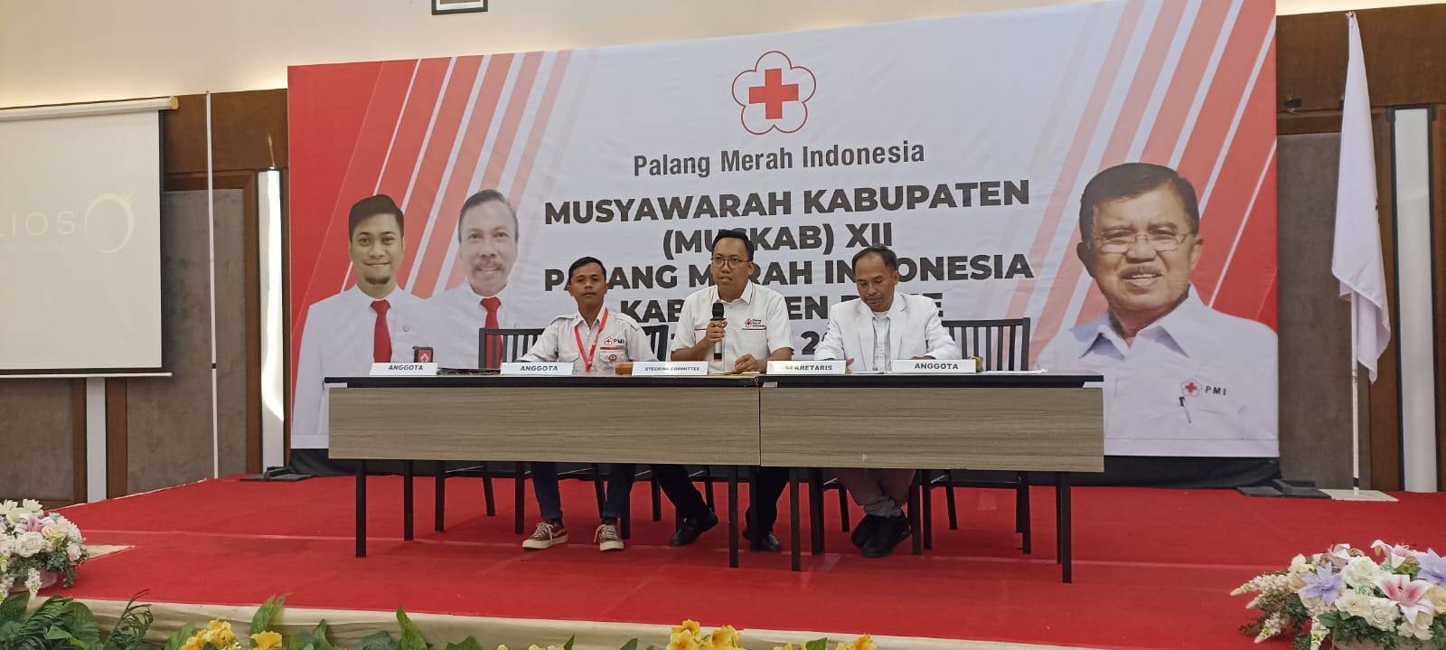 Komitmen Kemanusiaan Terus Berlanjut, Ambo Dalle Kembali Pimpin Pmi Bone Komitmen Kemanusiaan Terus Berlanjut, Ambo Dalle Kembali Pimpin Pmi Bone