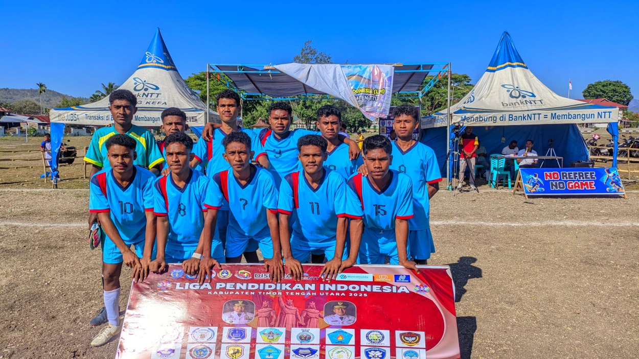 Img-20251023-Wa0066 Sma Katolik St. Gabriel Noemuti Tundukkan Juara Bertahan Sman 2 Kefamenanu Lewat Adu Penalti