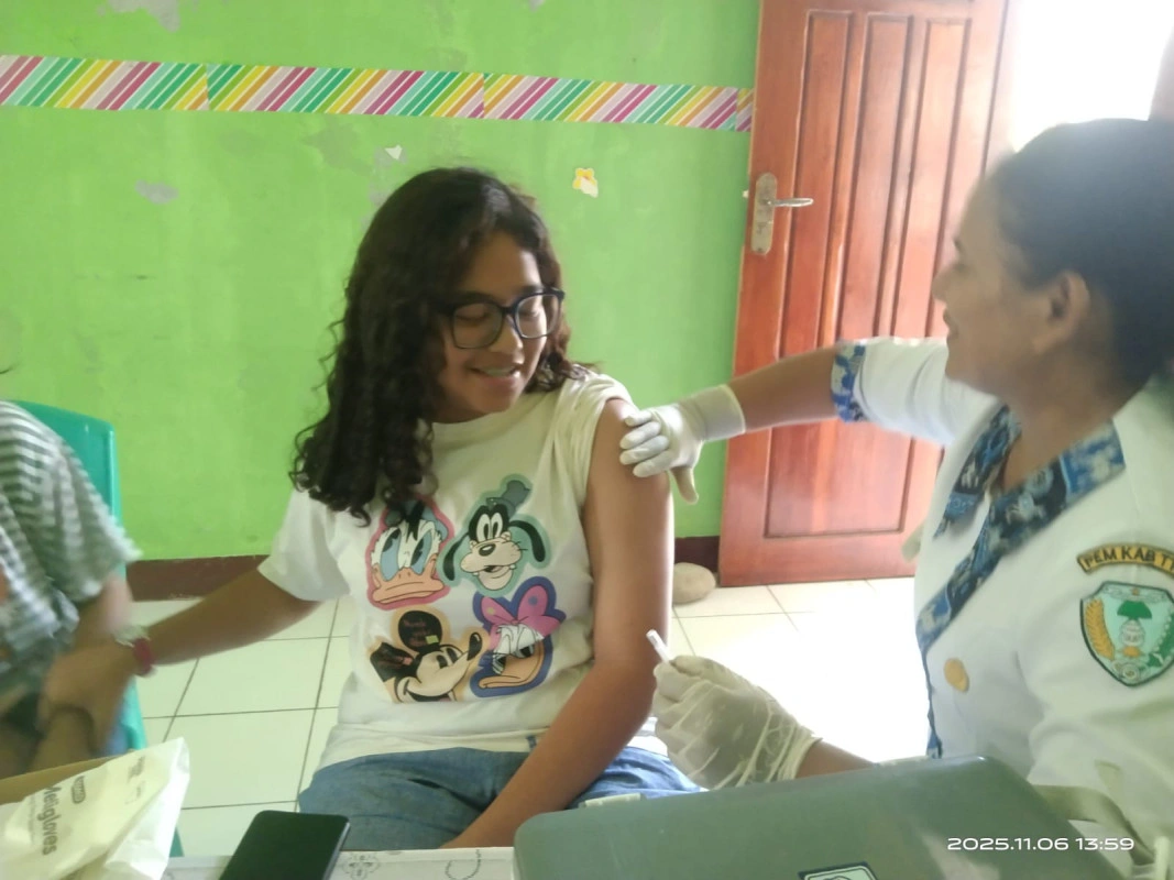 Img-20251113-Wa0027 Pemkab Ttu Dan Pt Cml Metro Medika Kolaborasi Tangkal Hpv Lewat Vaksin Massal