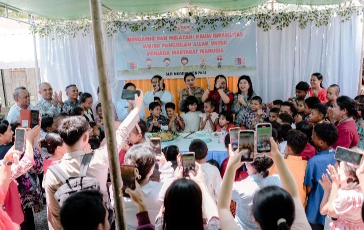 Screenshot_20251204-122130_Gallery Slbn Benpasi Hadirkan Perayaan Penuh Kasih Di Hari Disabilitas Internasional