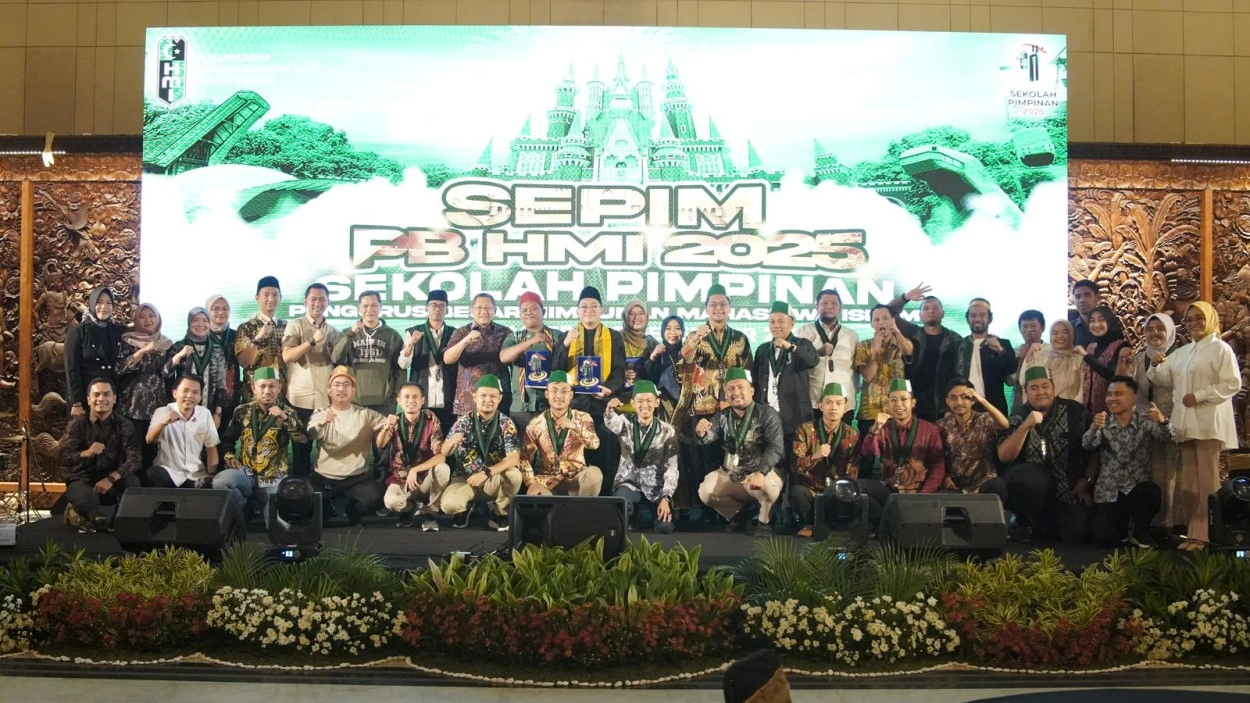 Resmi Ditutup, Sepim 2025 Hmi Lahirkan 'Pemimpin Berkarakter'; Anas Urbaningrum: Prioritaskan Agenda Umat Dan Bangsa Resmi Ditutup, Sepim 2025 Hmi Lahirkan 'Pemimpin Berkarakter'; Anas Urbaningrum: Prioritaskan Agenda Umat Dan Bangsa