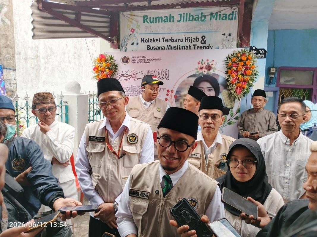 Img_20260612_135459_445 Wamen Haji Dan Umrah Sambangi Rumah Duka Petugas Haji Asal Malang