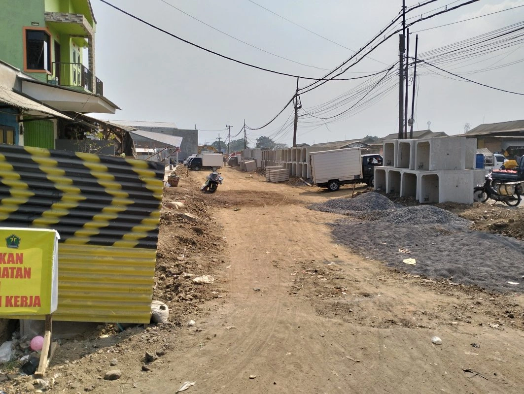 Img-20260714-Wa0032 Proyek Jalan Gadang–Bumiayu Disorot Tajam: Minim Safety, Transparansi Rendah, Warga Keluhkan Polusi