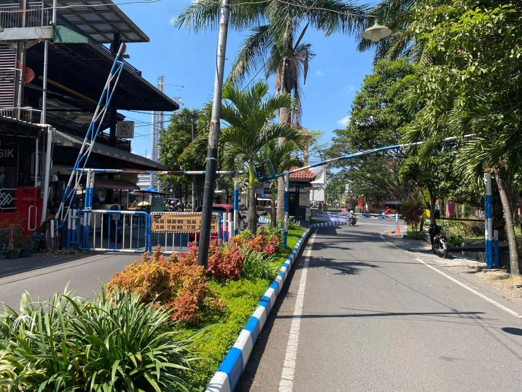 Img-20260721-Wa0024 Tutup Jalan Sepihak Tanpa Izin, Pemkot Malang Pastikan Uji Coba Griya Santa Jalan Terus Secara Humanis