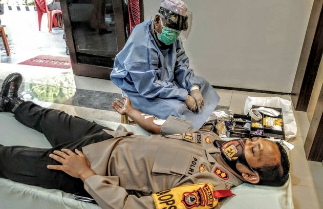 Jelang Hut Bhayangkara, Polres Enrekang Gelar Donor Darah