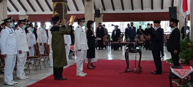 Mutasi Jabatan Jelang Pilkada