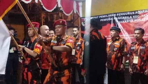 Royan Khalifah Lantik Federal Moningka Sebagai Ketua Pac Tanah Abang
