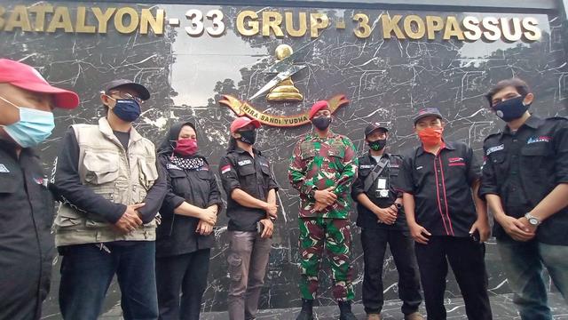 Fwj Membangun Kemitraan Dengan Batalyon 33 Grup 3 Kopassus