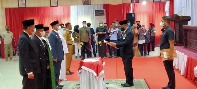 Bupati Bone, Lantik Sejumlah Pejabat Eselon Ii Dan Iii