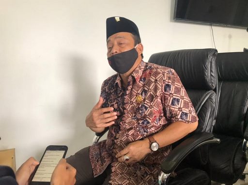 Dprd Kota Malang, Minta Pihak Eksekutif Tidak Terbitkan Izin Membangun Di Tepi Sungai