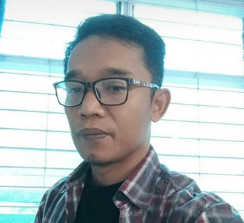 Sosok Di Balik Film Becak