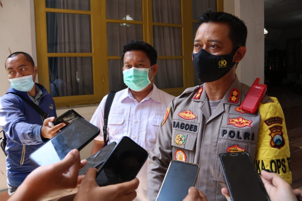 Kejar Target Herd Immunity, Polres Malang, Gencar Lakukan Serbuan Vaksinasi