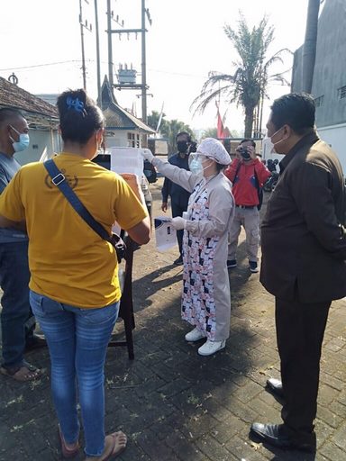 Buka Praktek Lagi Dr. Y Pratiwi, Gratiskan Warga Miskin