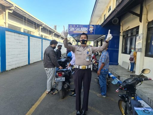 Polres Malang Terapkan Layanan Sim Salabim