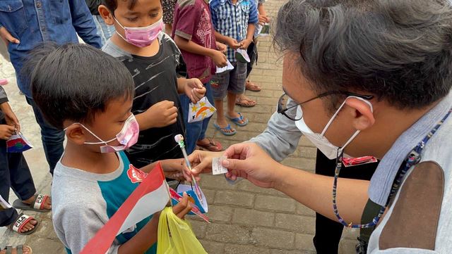 Swayanaka Malang.memaknai Hut Ri Dengan Berbagi