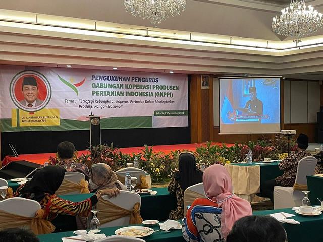 Ketua Dpd Ri Di Depan Pengurus Gkppi: Koperasi Adalah Sarana Berhimpun Rakyat Untuk Perkuat Ekonomi