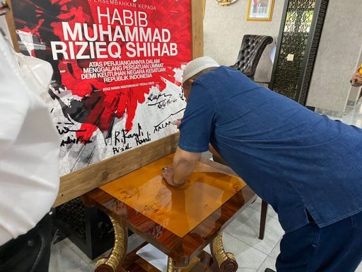 Dukung Penobatan Habib Rizieq Man Of The Year, Lanyalla: Tugas Saya Mengayomi Semua Golongan Tanpa Sekat