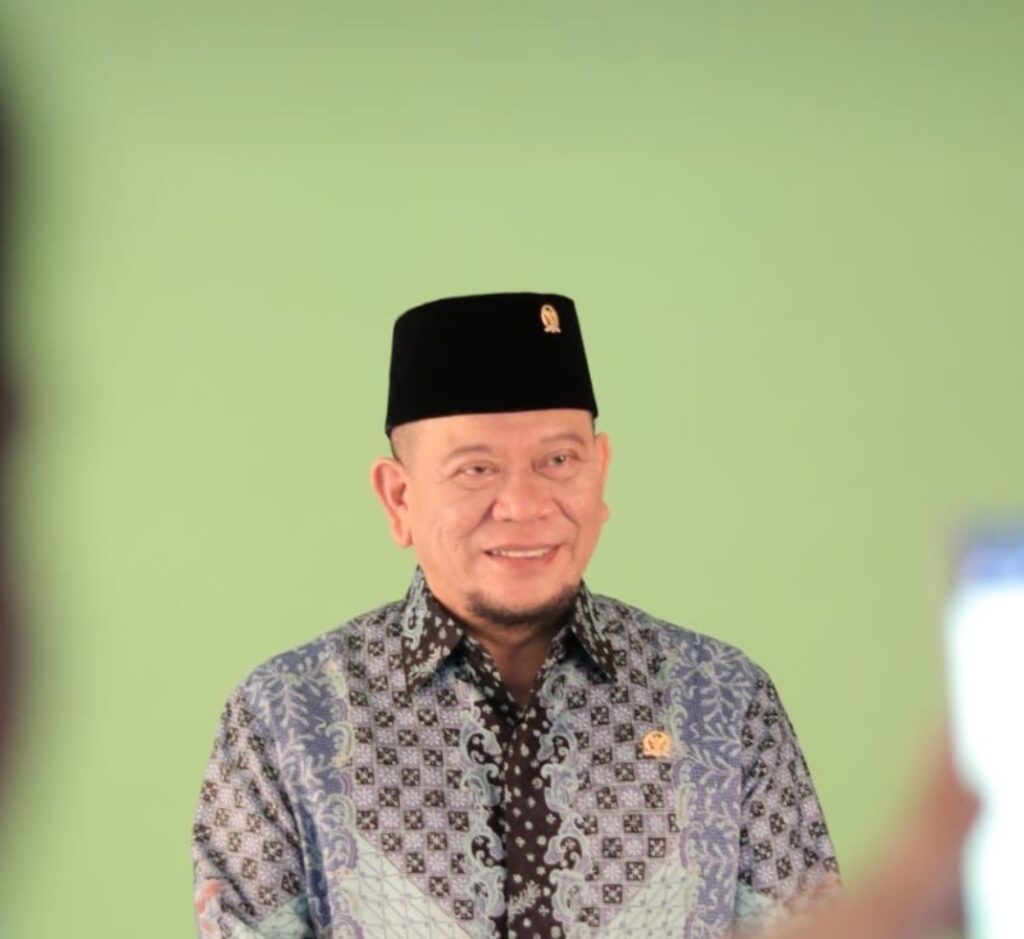 Lanyalla Minta Warga Jatim Waspadai Potensi Hujan Besar