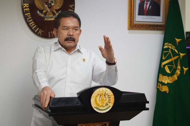 Jaksa Agung Minta Jajarannya Tidak Main Proyek