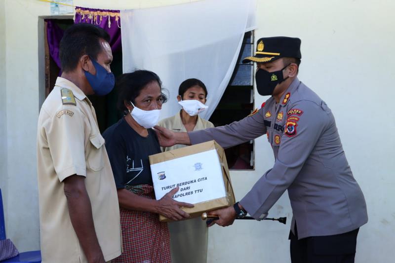 Polres Ttu Santuni Keluarga Korban Laka Lantas