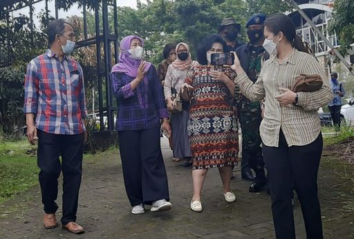 Istri Mantan Panglima Tni Kunjungi Sekolah Pagi Indonesia