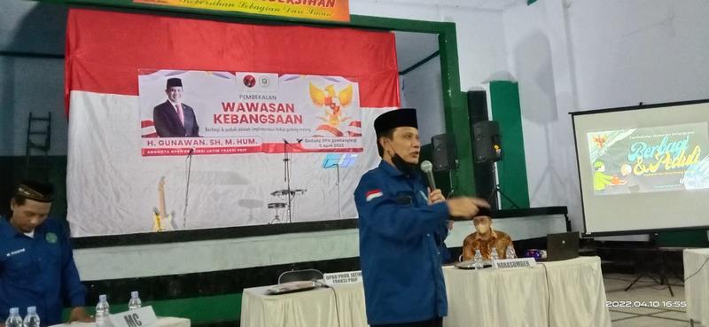 Ratusan Abang Becak Hadiri Pembekalan Wasbang Dari H. Gunawan