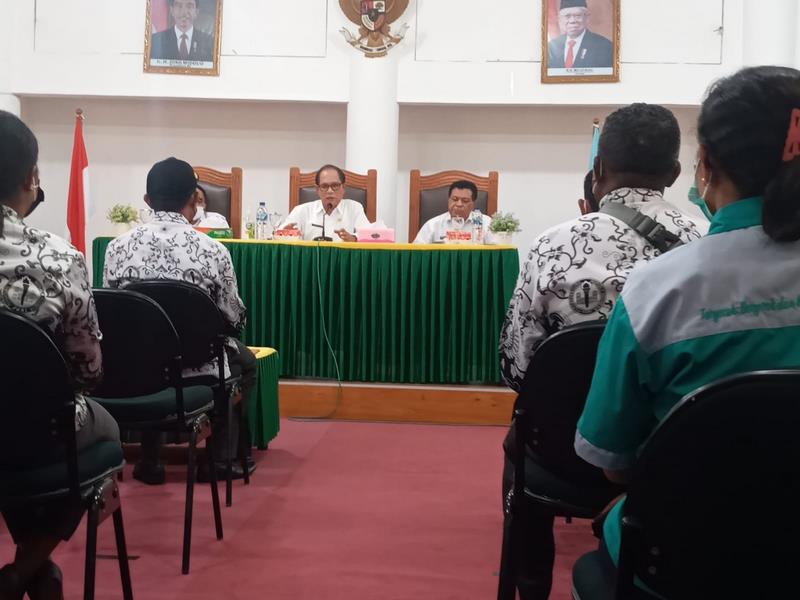 Pgri Minta Bupati Mengaktifkan Kembali Guru Yang Dirumahkan
