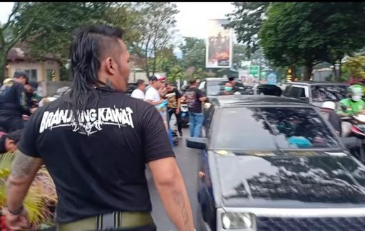 Wajah Boleh Angker Jiwa Tetap Harmoni