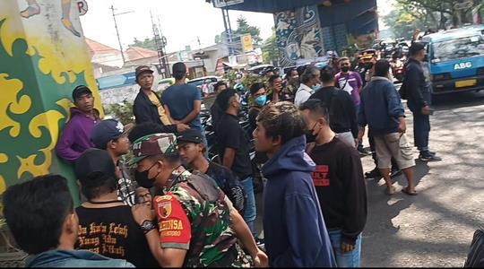 Aksi Demo Spi Dibubarkan Warga