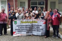 Disnaker Malang Berangkatkan Satu Keluarga Ke Sulawesi Tengah