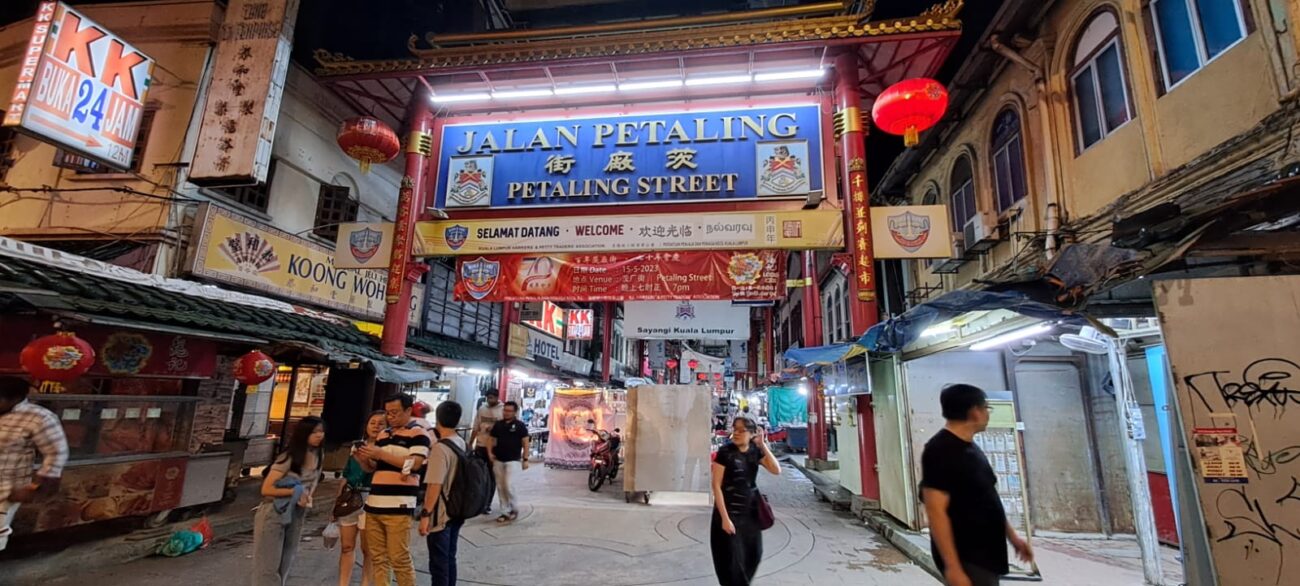 Menjelajahi Keunikan Petaling Street: Warisan Budaya Tionghoa di Malaysia_zonanusantara.com