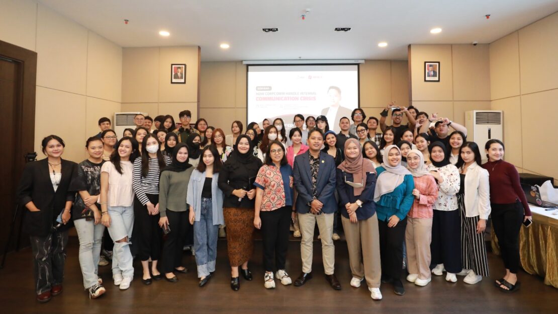 Sicepat Ekspres Bagikan Perspektif Tentang Peran Humas Dalam Penanganan Krisis Internal Kepada Mahasiswa Ui_Zonanusantara.com