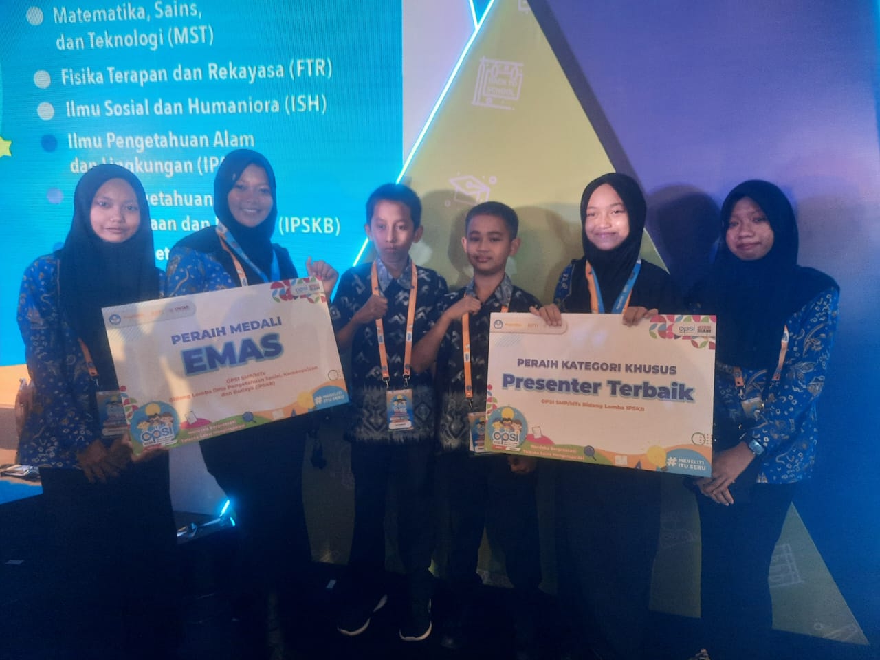 Berkilau Di Jakarta, Bone Sabet Emas Dan Presenter Terbaik Dalam Opsi 2023