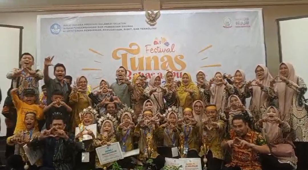 Harumkan Nama Kabupaten Bone, Siswa Utusan Dinas Pendidikan Bersinar Di Ajang Festival Tuna Bahasa Ibu Tingkat Provinsi