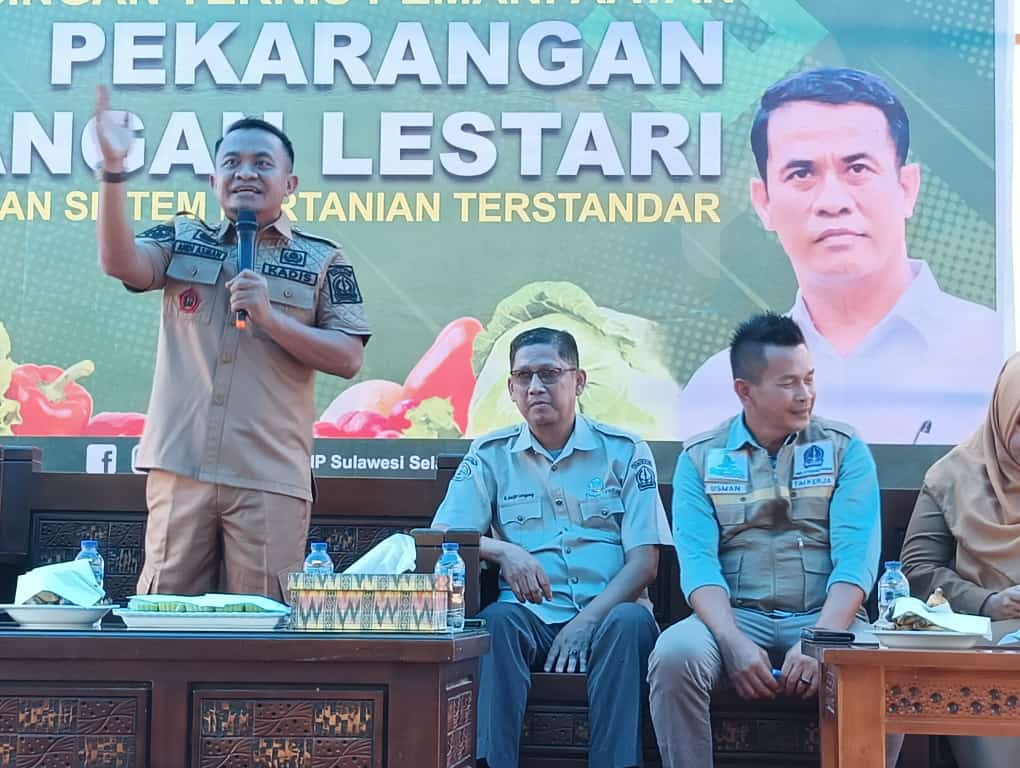 Kadis Asman Ajak Masyarakat Tiru Desa Lampoko Dalam Pemanfaatan Pekarangan