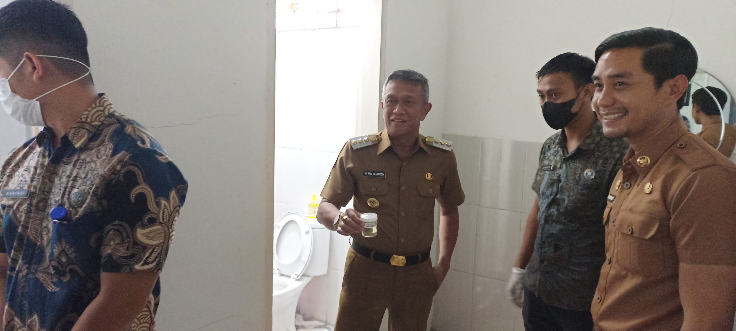 Pj. Bupati Bone Pimpin Pelaksanaan Tes Urine Pejabat Daerah