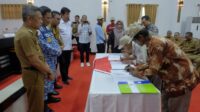 Bank Sulselbar Salurkan Kredit Rp1,15 Miliar Untuk 13 Petani Pisang Di Sulawesi Selatan