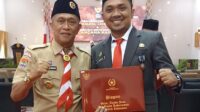 A. Habibie Kabid Dlh Bone Raih Penghargaan Satya Lencana Karya Satya Dari Presiden Ri