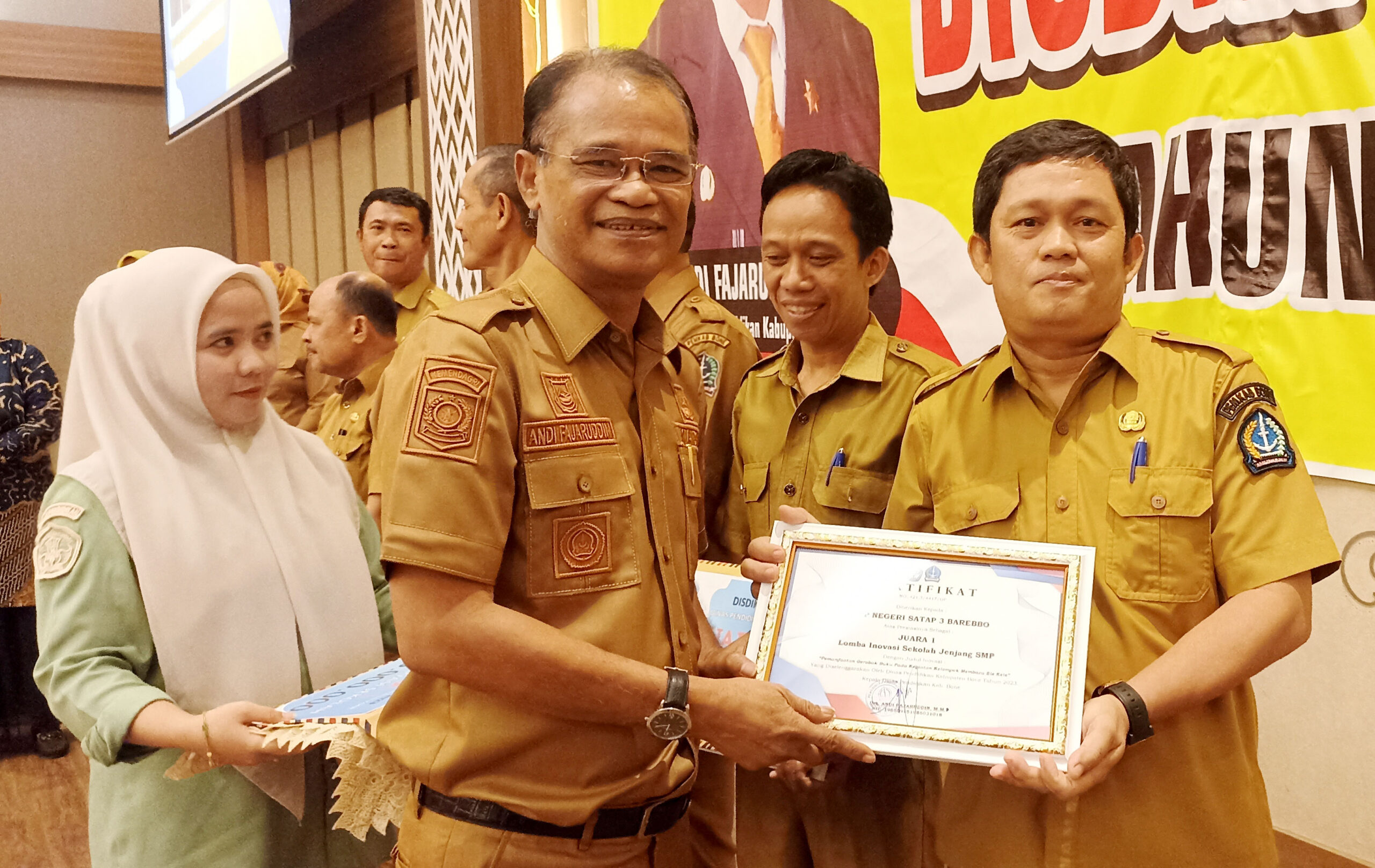 Kisah Sukses Smpn Satap 3 Barebbo, Inovasi 'Magebuk Ele Kele' Antarkan Juara I Lomba Inovasi Sekolah Tingkat Kabupaten