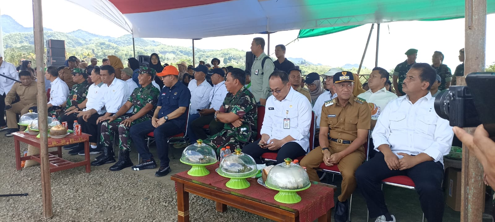 Tanam Perdana Di Tanah Kelahiran, Mentan Amran Sulaiman: Produksi Pangan Naik, Indonesia Beri Makan Dunia