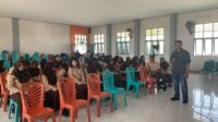 Dorong Kreativitas, Eskul Jurnalistik Sman 1 Bone Adakan Diklat Bersama Narasumber Media Lokal