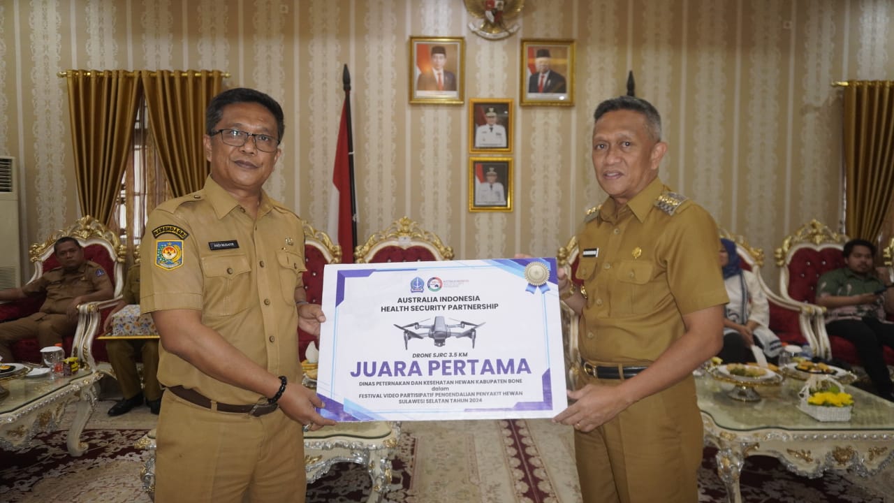Raih Juara Lomba Festival Video Pmk Se Sulsel, Bone Terima Penghargaan Aishsp