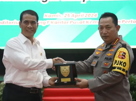 Kapolri Dukung Gebrakan Mentan Untuk Swasembada Pangan