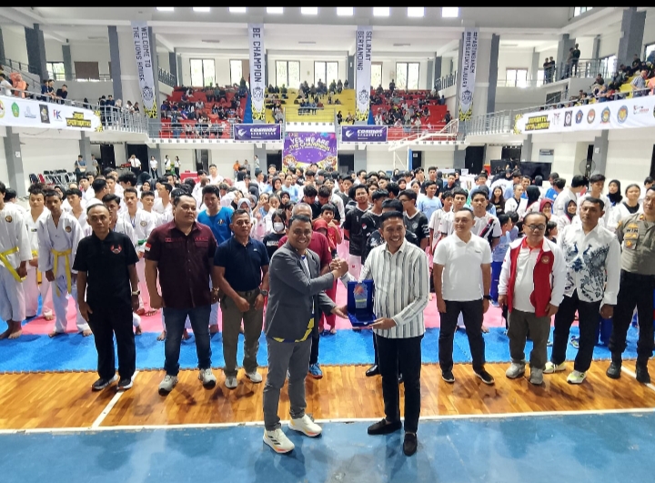 Tingkatkan Prestasi Taekwondo, Pj Wali Kota Malang Gelar Kejuaraan*